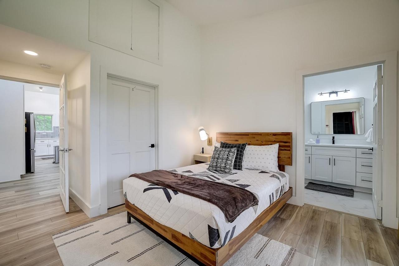 Dunlap Oasis Spacious 5Br 12Mi To Dt أوستن المظهر الخارجي الصورة